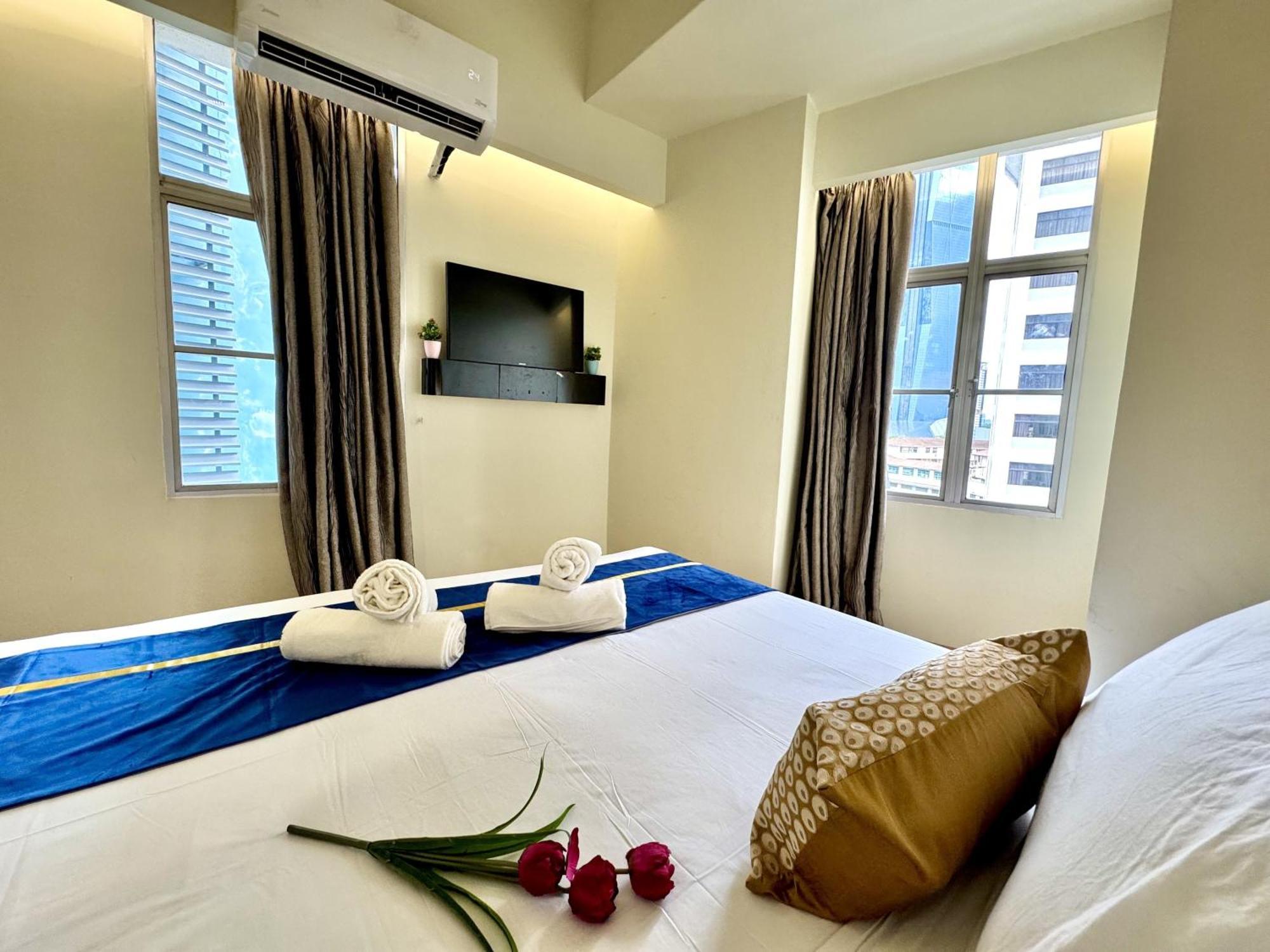 Chinatown Hotel 3*